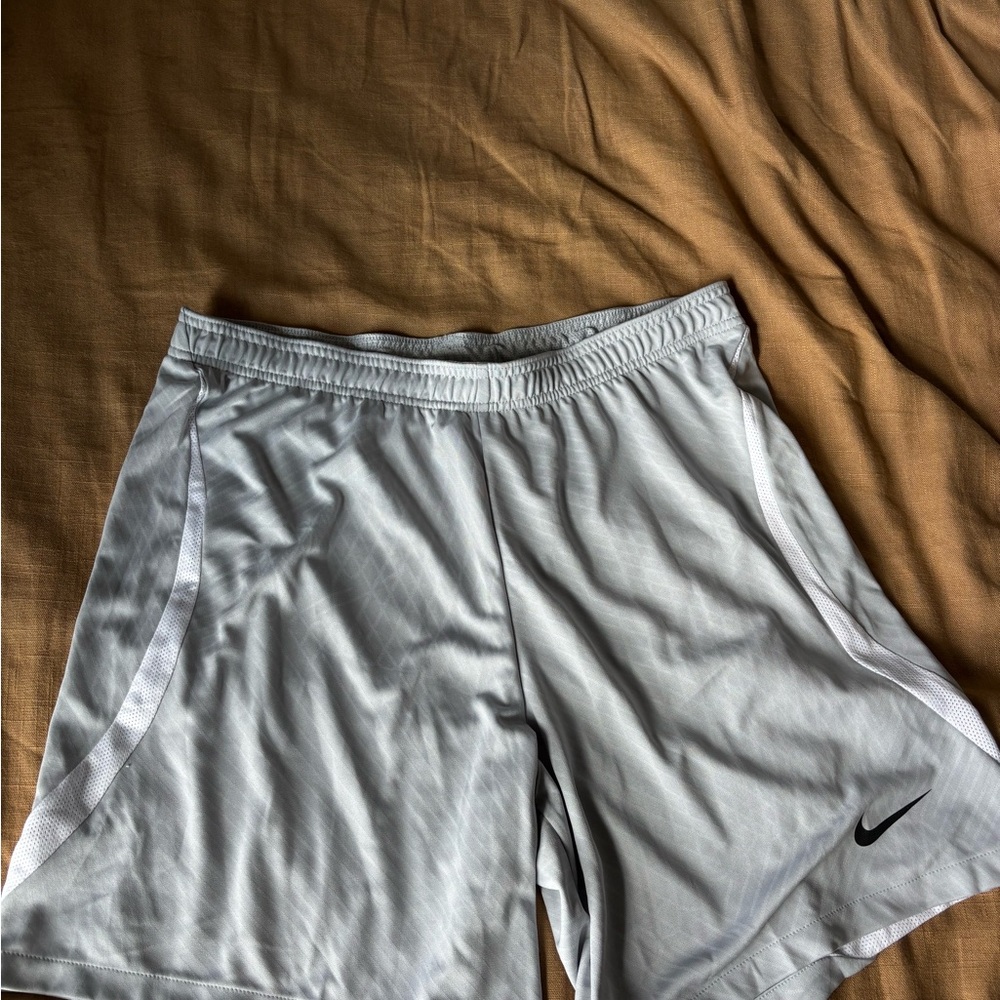 Nike Gray Athletic Shorts Lightweight Elastic Waist